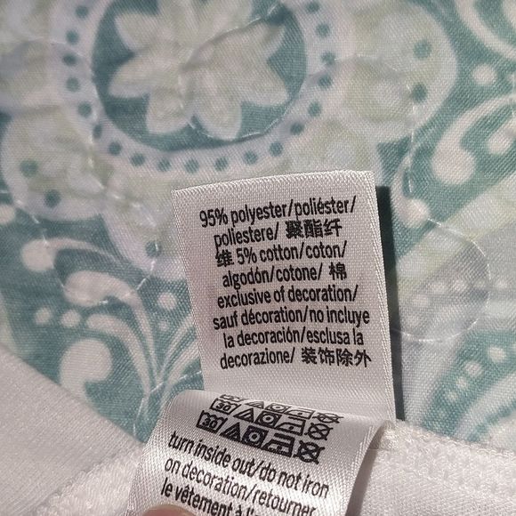 Victoria Sport tee shirt - Picture 4 of 6